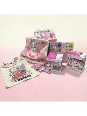 Disney Aristocats Marie Plush Throw Sheet Set Tote Bag & Accessories Bundle